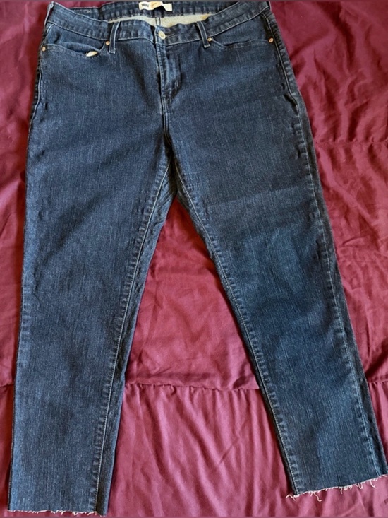 Levi's Pants - Women’s Levi's Blue Cropped Legging Jeans